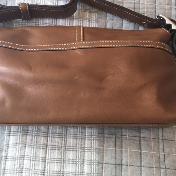 Coach Tan Leather Shoulder/Crossbody - Picture 2 of 6